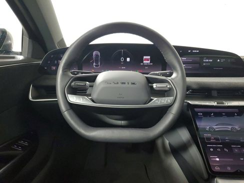 Used 2025 Lucid Air Pure RWD image 15