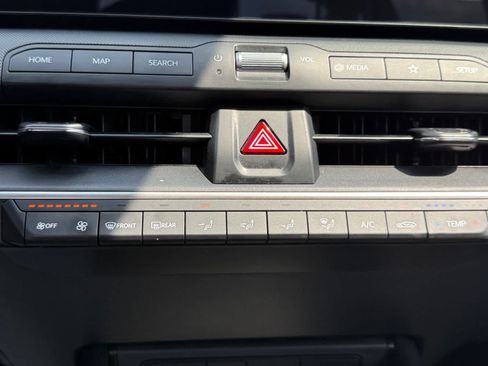 Used 2025 Kia K4 FWD image 17