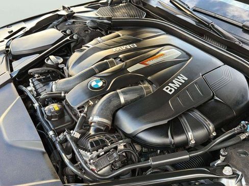 Used 2016 BMW 750i xDrive image 36