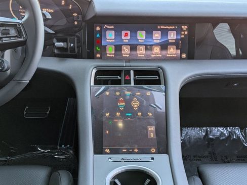 New 2026 Porsche Taycan image 20