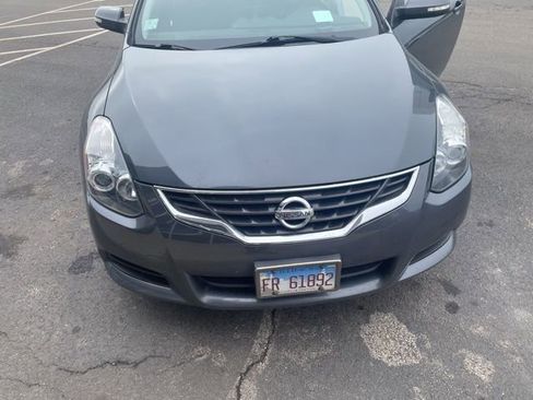 Used 2011 Nissan Altima 2.5 S w/ 2.5S Premium Pkg image 14