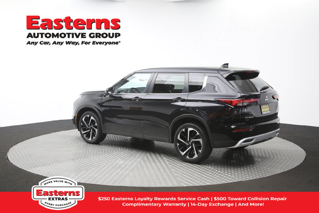 Used 2024 Mitsubishi Outlander SE FWD image 63