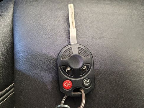 Used 2018 Ford Escape SEL FWD image 32
