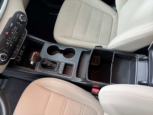 Used 2018 Kia Sorento AWD image 21