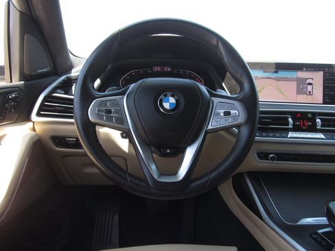 Used 2021 BMW X7 xDrive40i w/ Executive Package AWD/4WD image 26