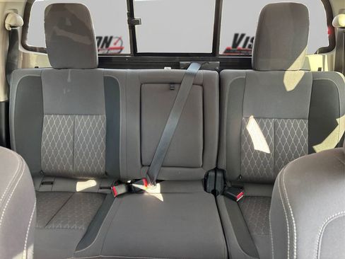 Used 2024 Nissan Titan SV w/ Accessory Utility Package AWD/4WD image 19