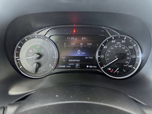 Used 2024 INFINITI QX80 Luxe AWD/4WD image 12