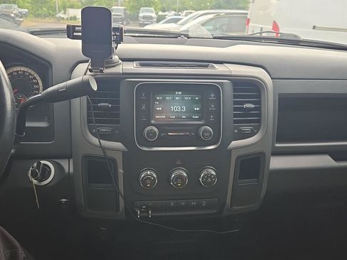 Used 2016 RAM 2500 Tradesman w/ Chrome Appearance Group AWD/4WD image 19