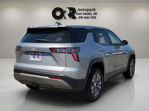 Used 2025 Chevrolet Equinox LT image 5