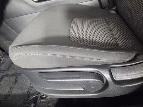 Used 2024 Kia Sportage LX FWD image 11