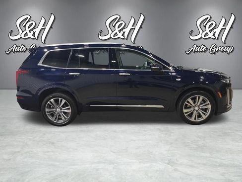 Used 2021 Cadillac XT6 Premium Luxury AWD/4WD image 4