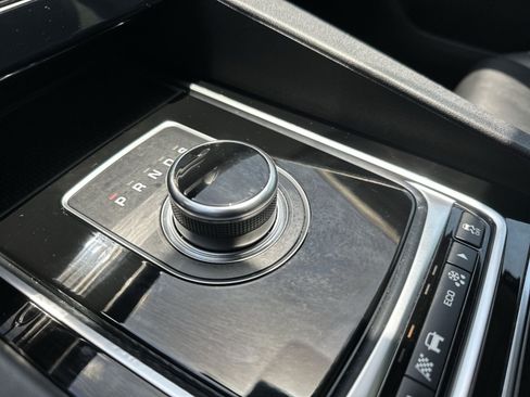 Used 2020 Jaguar F-PACE Premium AWD/4WD image 30