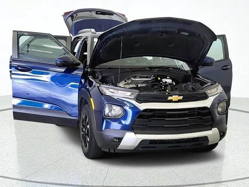 Used 2022 Chevrolet TrailBlazer LT w/ Convenience Package AWD/4WD image 12