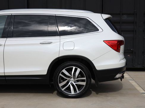 Used 2016 Honda Pilot Touring image 28