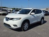 Used 2015 Nissan Rogue S image 3