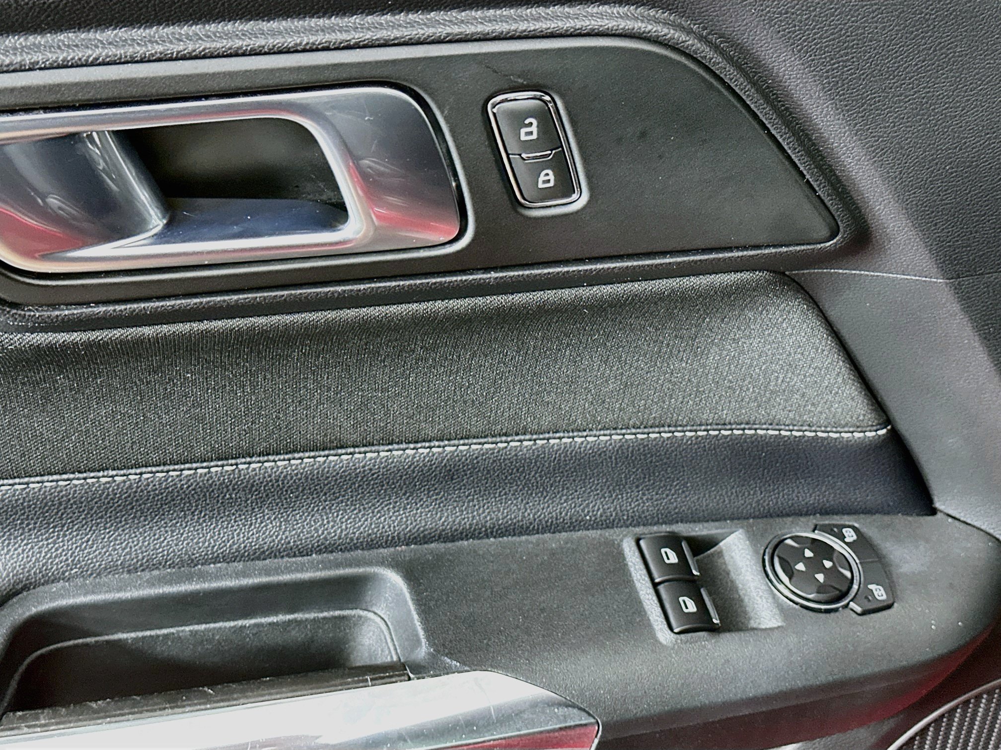 Used 2020 Ford Mustang GT RWD image 15