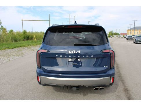 Used 2023 Kia Telluride SX image 4