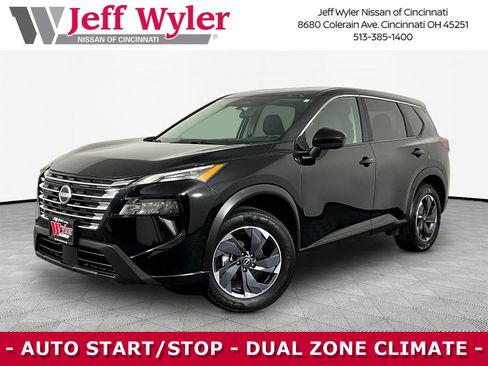 Certified 2025 Nissan Rogue SV FWD image 1