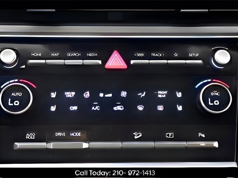 Certified 2024 Hyundai Santa Fe Limited image 33