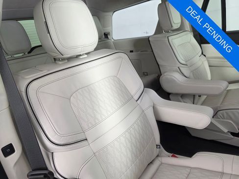 Used 2023 Lincoln Navigator Black Label AWD/4WD image 30