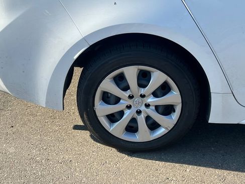 Certified 2023 Toyota Corolla LE FWD image 5