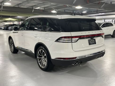 Used 2026 Lincoln Aviator Reserve w/ Illumination Package AWD/4WD image 4