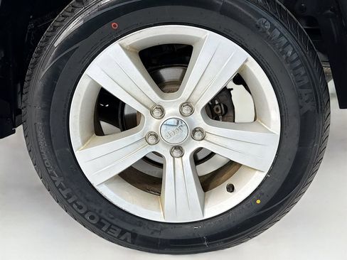 Used 2017 Jeep Patriot Latitude image 30