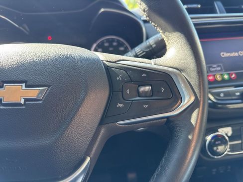 Used 2021 Chevrolet TrailBlazer LT image 15