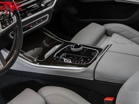 Used 2024 BMW X5 M60i image 31