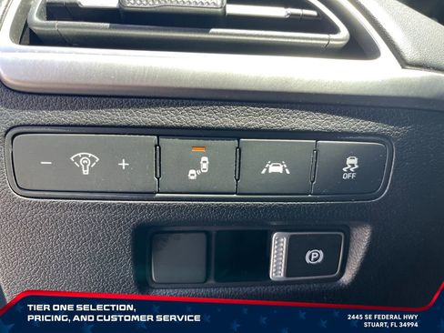 Used 2020 Hyundai Palisade SEL FWD image 15