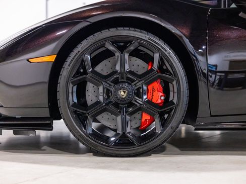 Used 2024 Lamborghini Huracan Tecnica RWD image 21