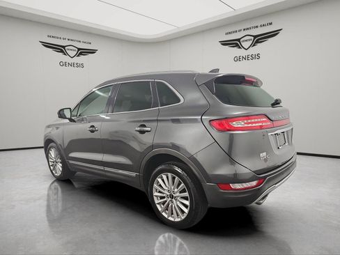 Used 2019 Lincoln MKC Premiere FWD image 3