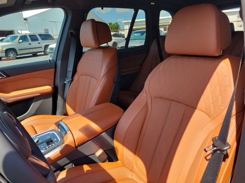 New 2026 BMW X5 xDrive40i w/ Executive Package AWD/4WD image 17