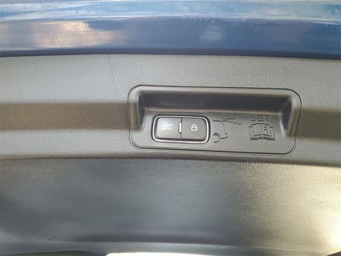 Used 2020 Ford Explorer ST w/ ST Street Pack image 7