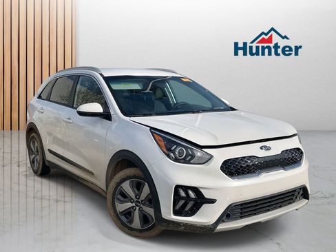 Used 2020 Kia Niro LX image 1