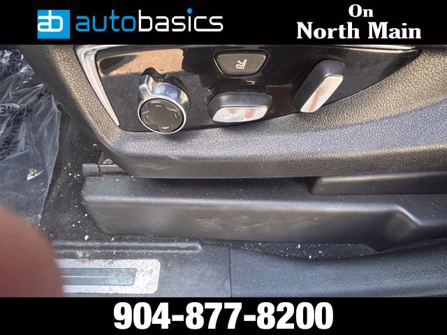 Used 2018 Cadillac Escalade Platinum RWD image 37