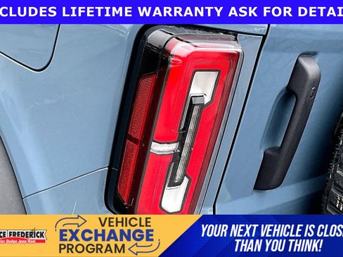Used 2024 Ford Bronco Badlands image 24