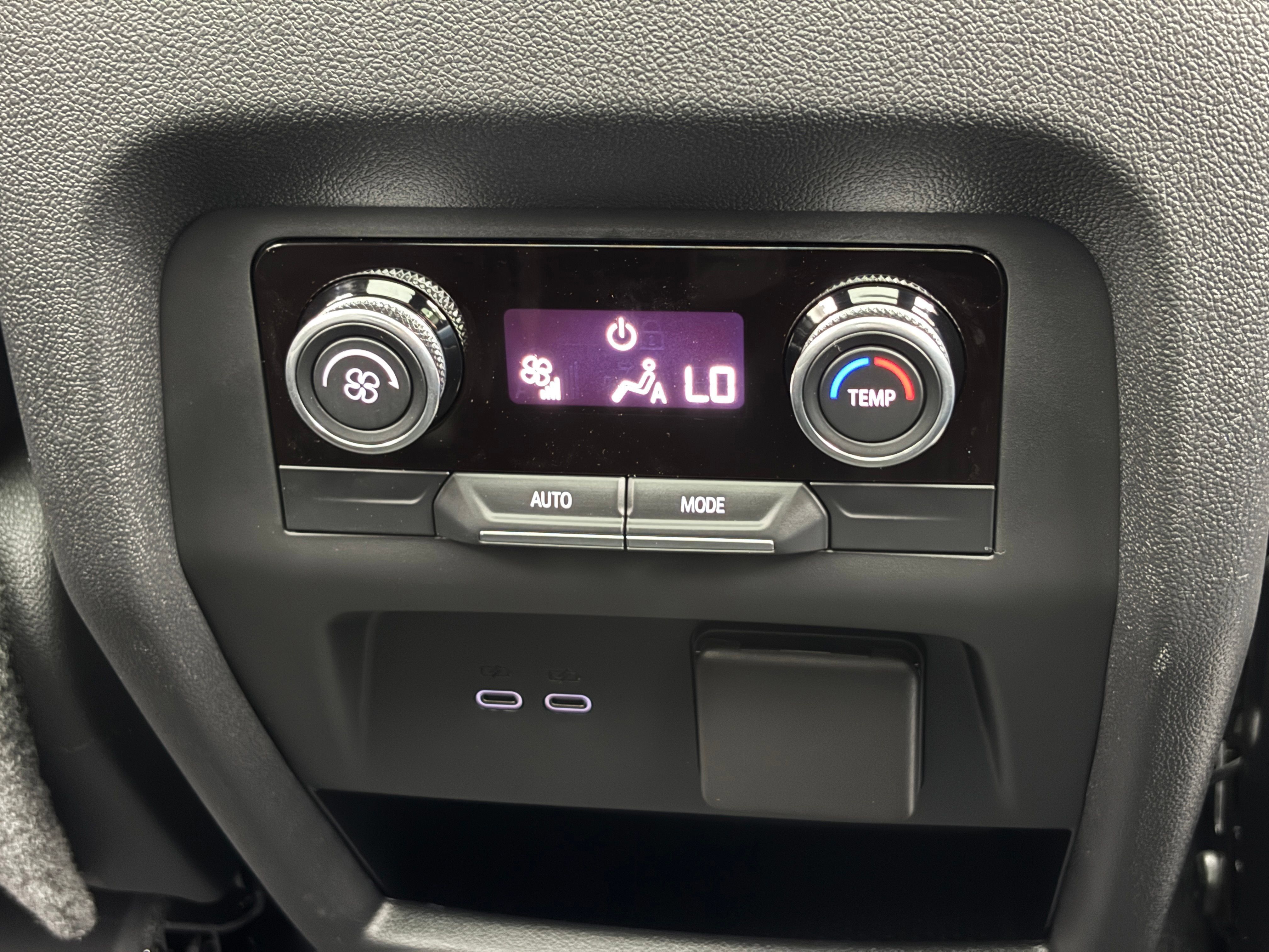 New 2027 Buick Enclave Preferred w/ Power Package AWD/4WD image 8