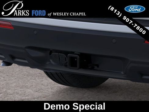 New 2026 Ford Explorer Active RWD image 23