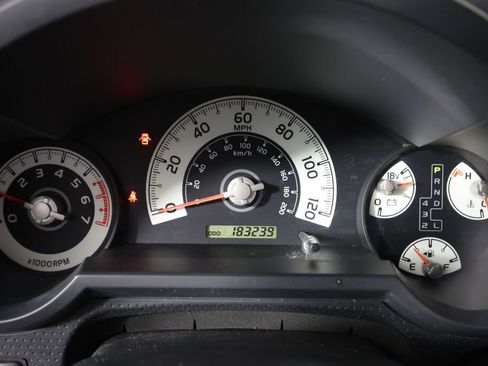 Used 2007 Toyota FJ Cruiser Base image 24