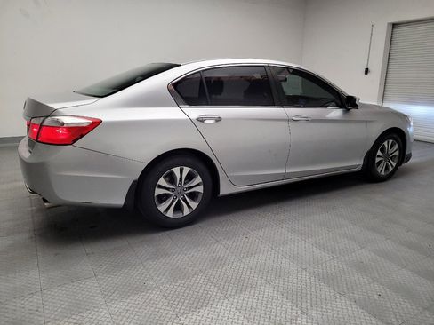 Used 2015 Honda Accord LX image 10
