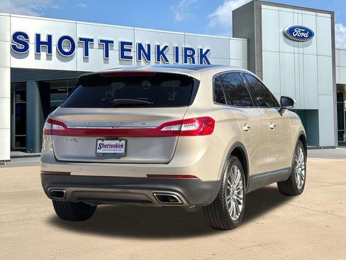 Used 2017 Lincoln MKX Reserve w/ Lincoln MKX Climate Package image 7