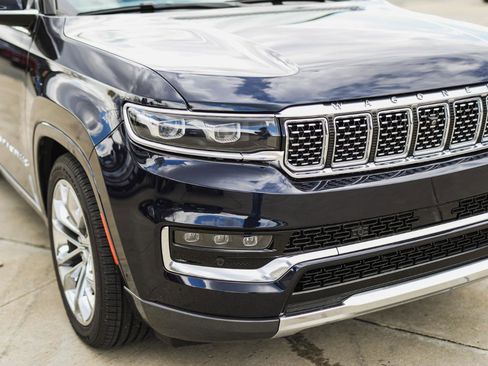 Used 2022 Jeep Grand Wagoneer Series II w/ Flexible Seating Group image 93