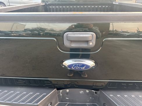 Used 2013 Ford F250 XLT w/ XLT Value Pkg image 5