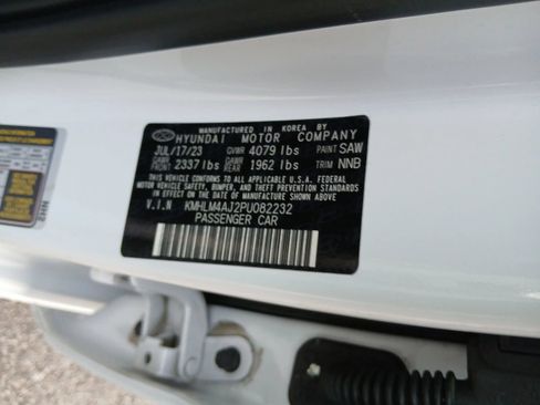 Used 2023 Hyundai Elantra Blue w/ Cargo Package FWD image 10