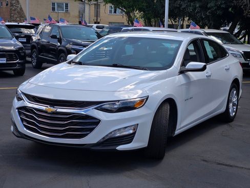 Certified 2025 Chevrolet Malibu LT FWD image 6