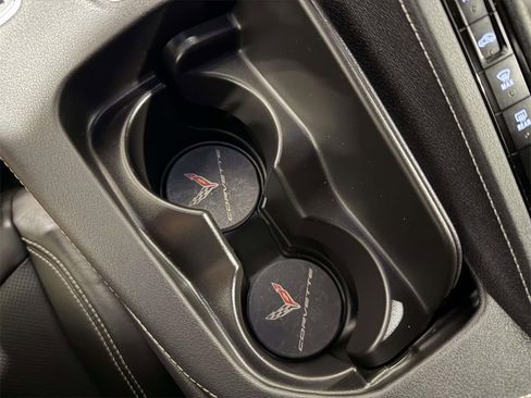 Used 2021 Chevrolet Corvette Stingray Coupe w/ 1LT image 19