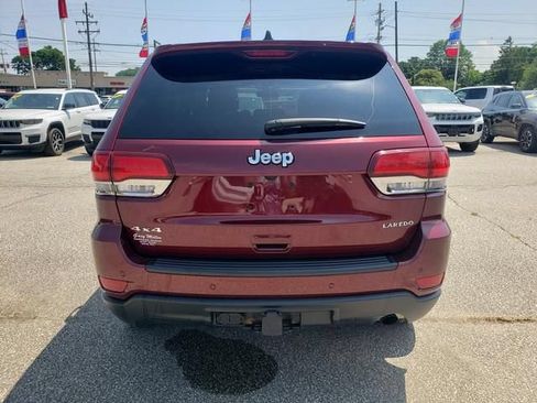 Used 2021 Jeep Grand Cherokee Laredo AWD/4WD image 4