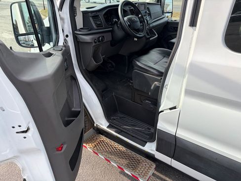 Used 2020 Ford Transit 150 XL image 13