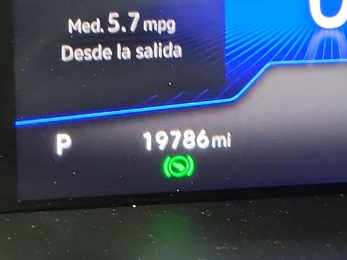 Used 2024 Volkswagen Jetta Sport image 13